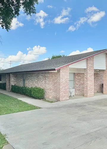 2107 Hinkle Ave #C Photo 1 2107 Hinkle Ave #C Photo 1