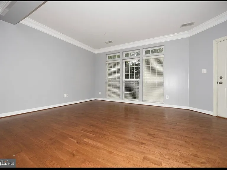 5723 Callcott Way #L — Photo 9