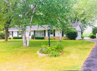 2160 Ridgewood Rd, Grafton, WI 53024