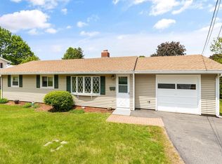27 Reed Rd, Peabody, MA 01960