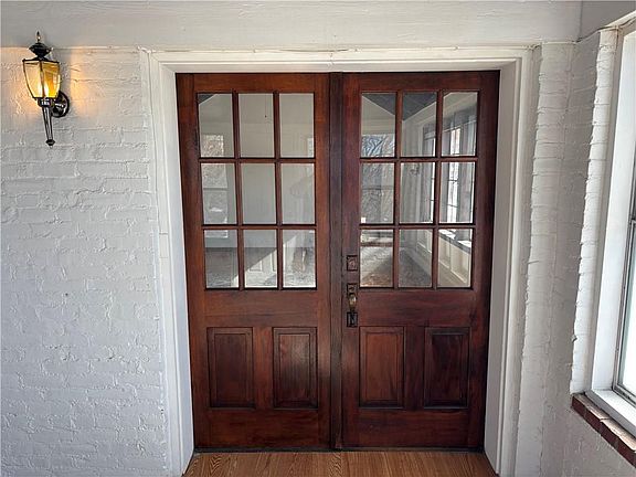 4th image of 523 S 11th St