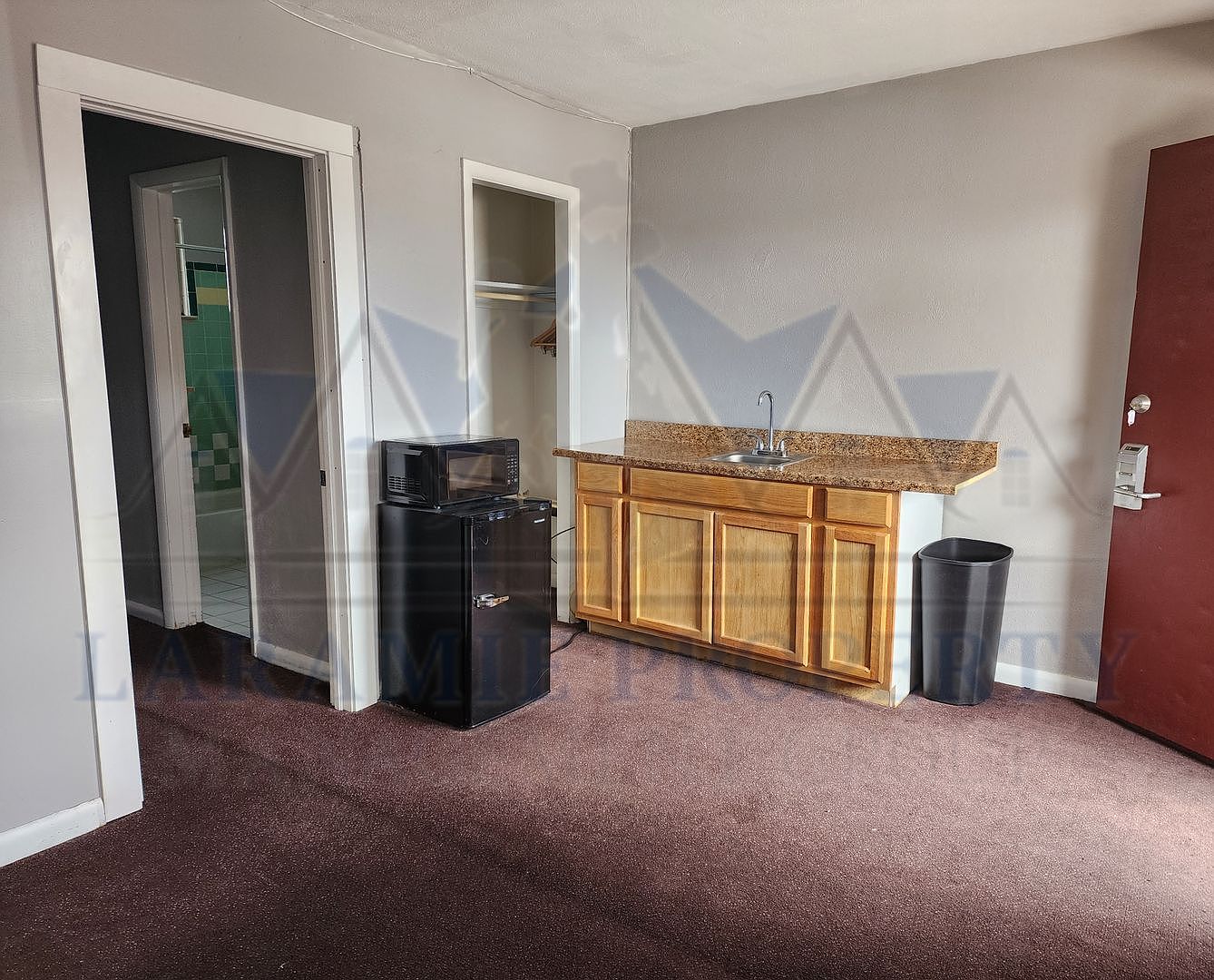165 N 3rd St APT 34, Laramie, WY 82072 Zillow