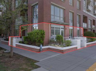 46 W 9th St NE #107, Calgary, AB T2E 7Y1