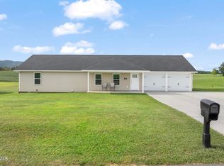 20 Brown Rd, Chuckey, TN 37641