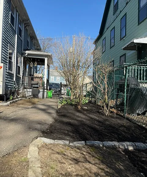 37 Park St — Photo 14