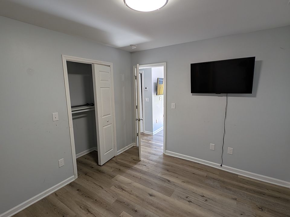 1st Bedroom