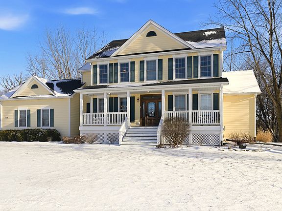 2nd image of 115 Belle Rive Dr