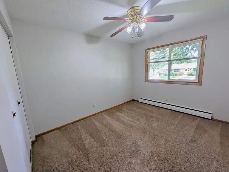 Star lane Apartments — Photo 11