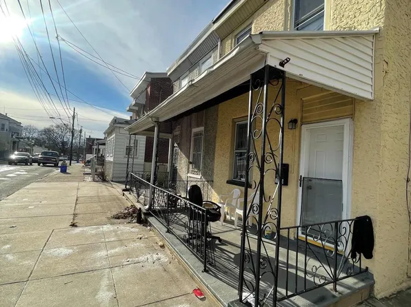 7115 Yocum St, Philadelphia, PA 19142