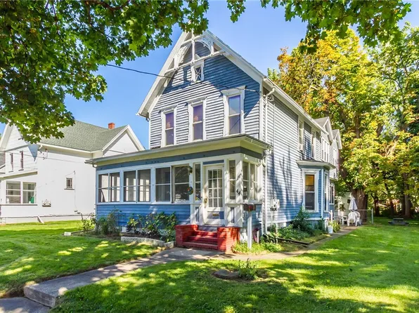 44 Pollard Ave, Rochester, NY 14612