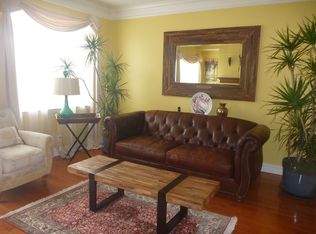 60 Mallard Pl, Secaucus, NJ 07094