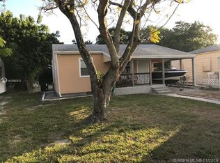 206 SW 10th St, Fort Lauderdale, FL 33315