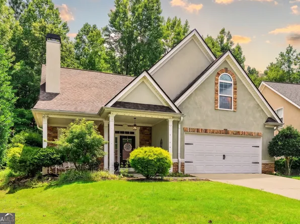 10 Fenway Ct, Newnan, GA 30265