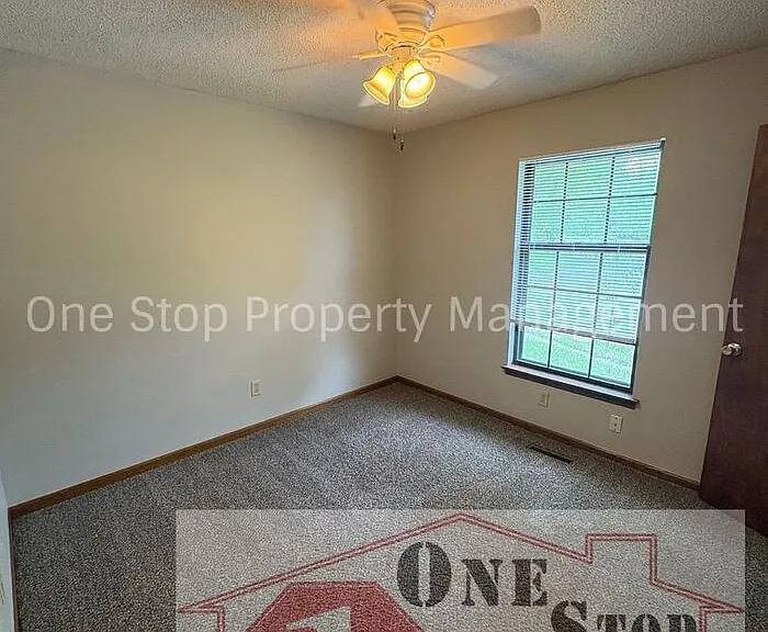 2612 SE 7th Street Ter — Photo 12