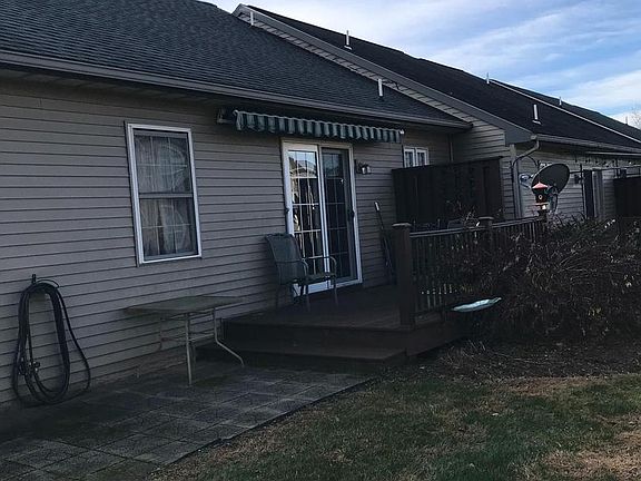 5th image of 30 Oakgrove Ln
