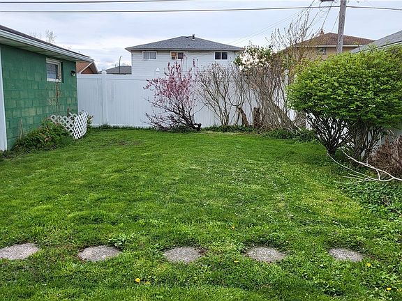 4th image of 61 Barlow Ave