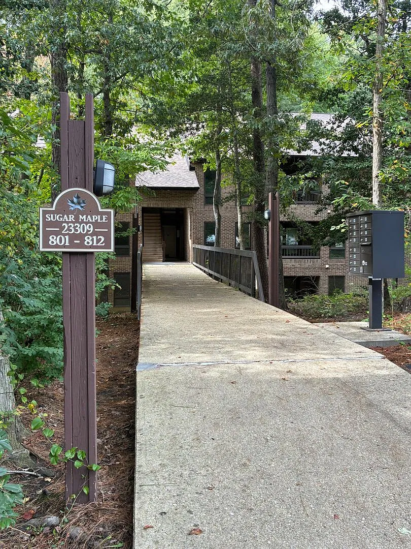 Luxury Condo in Wildewood — Photo 1