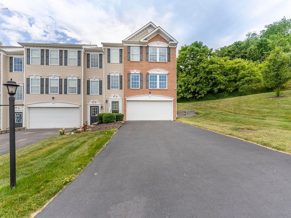 1st image of 3000 Canterbury Dr