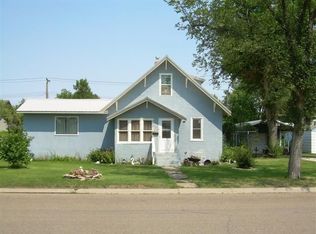 810 3rd St SE, Sidney, MT 59270