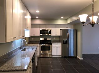 7 Aldeberan Ct, Turnersville, NJ 08012