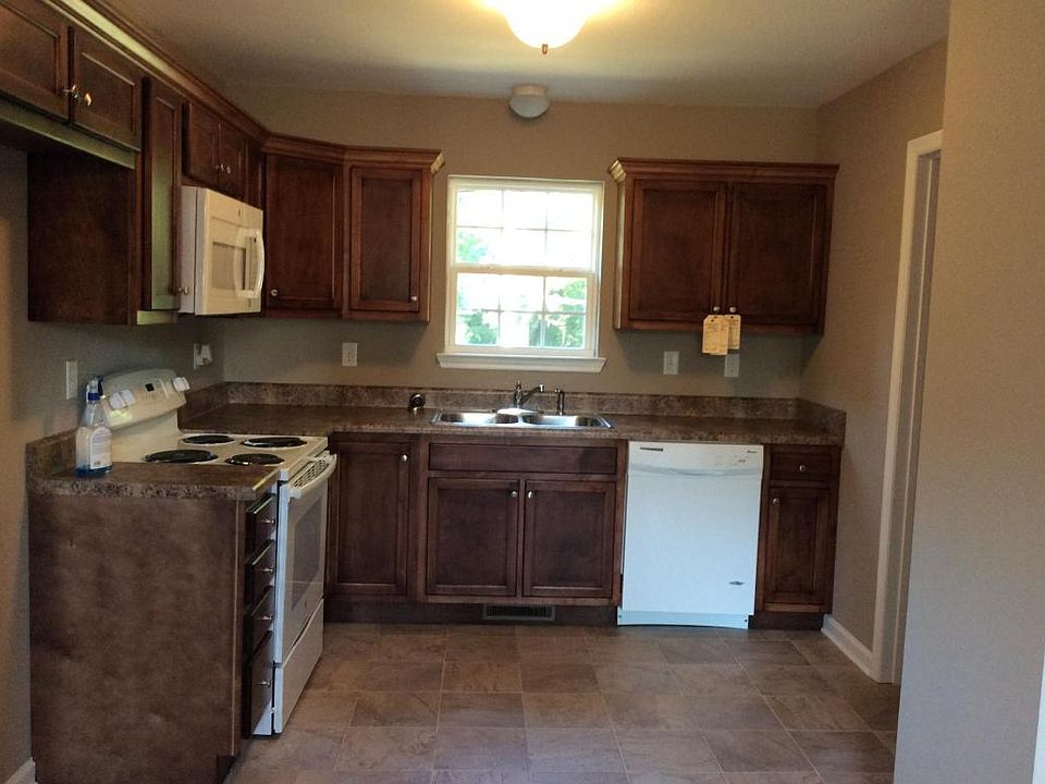 1st image of 1845 N Prairie Cir #17