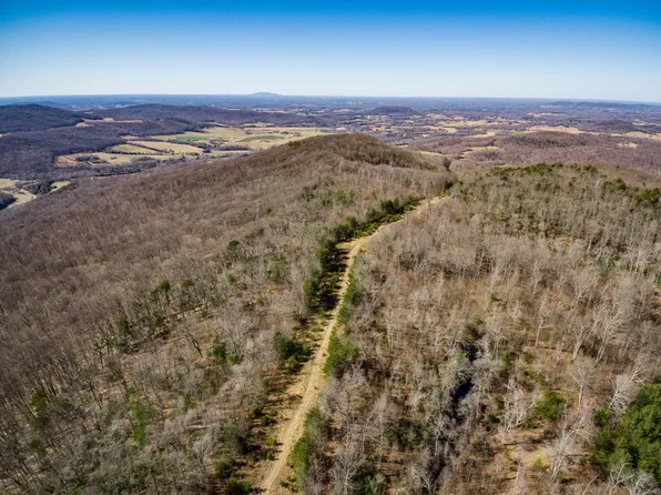 Hillis Cemetery Rd, Spencer, TN 38585