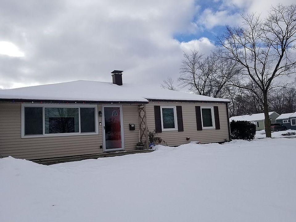1st image of 629 Preston Dr