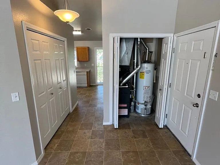 1101 N Mercer St #1101C — Photo 15