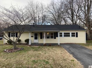 1955 Cherry St, Paducah, KY 42003