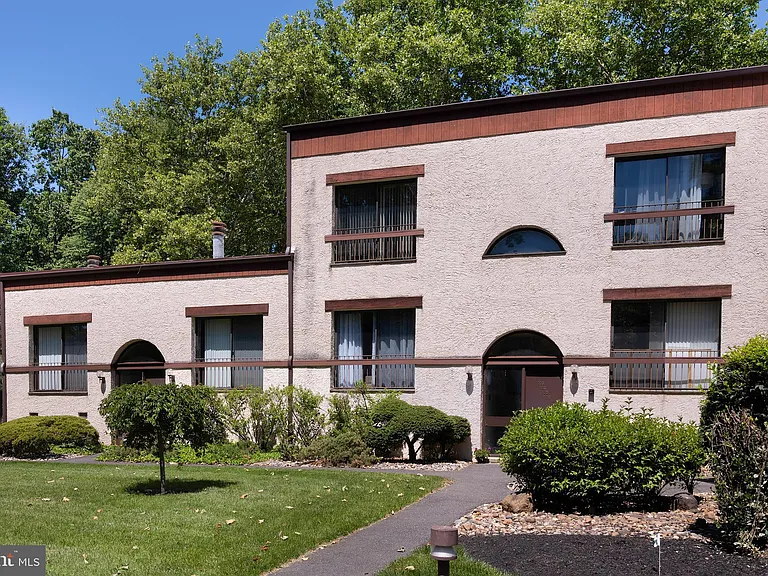 51 Lawrenceville Pennington Rd #105 — Photo 2