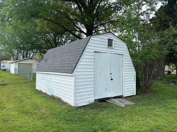 413 W 5th Street Street, Lockwood, MO 65682