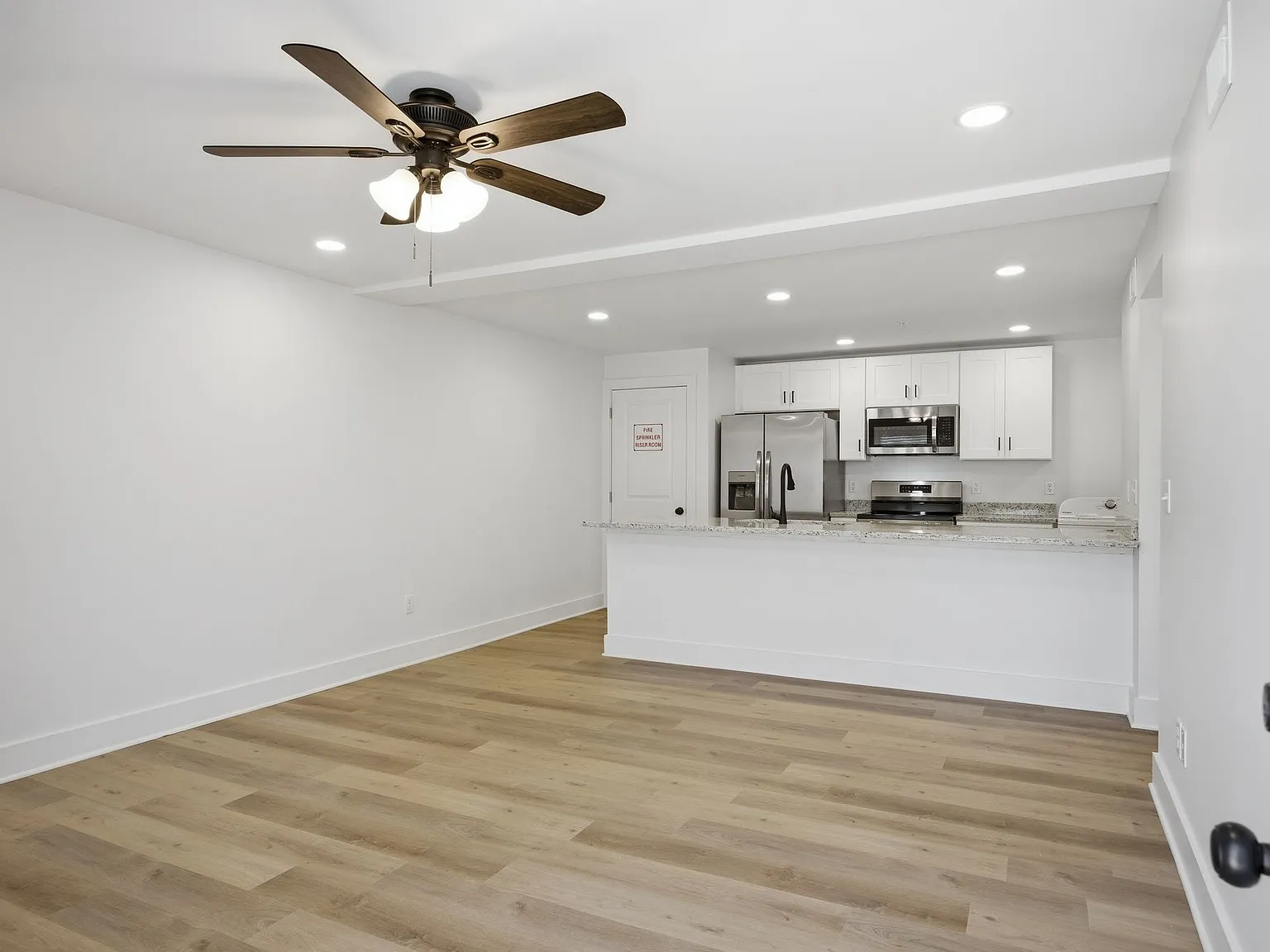 2903 15th Avenue - Apt. 101 — Photo 3