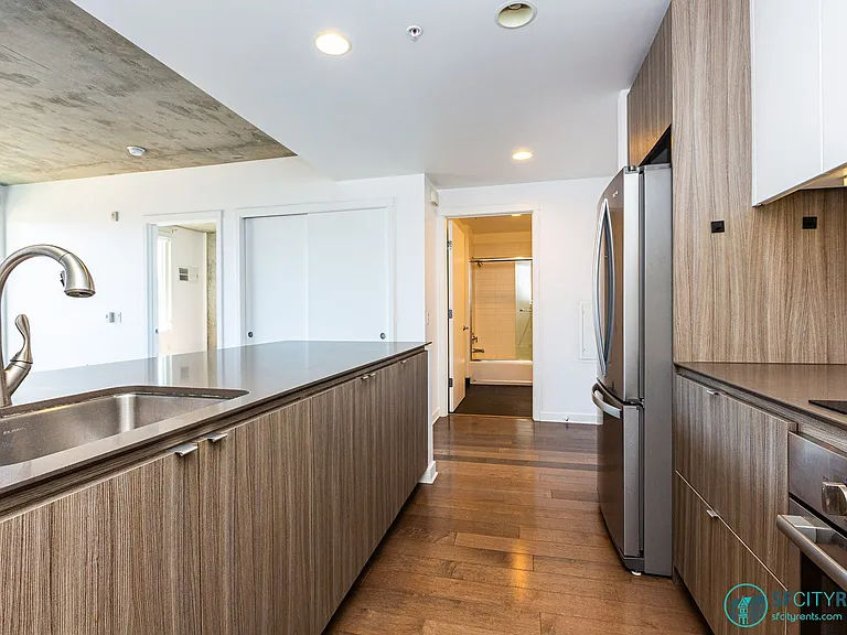 45 Bartlett St #413 — Photo 9