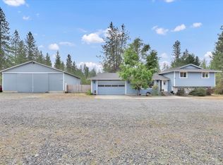 3006 E Buck Brush Ave, Chattaroy, WA 99003