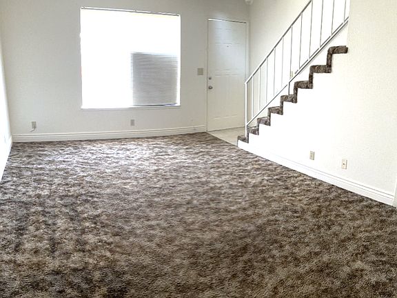 4th image of 805 South St #5&9