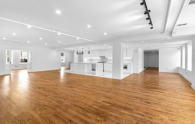 Rented by Filippo Cinotti