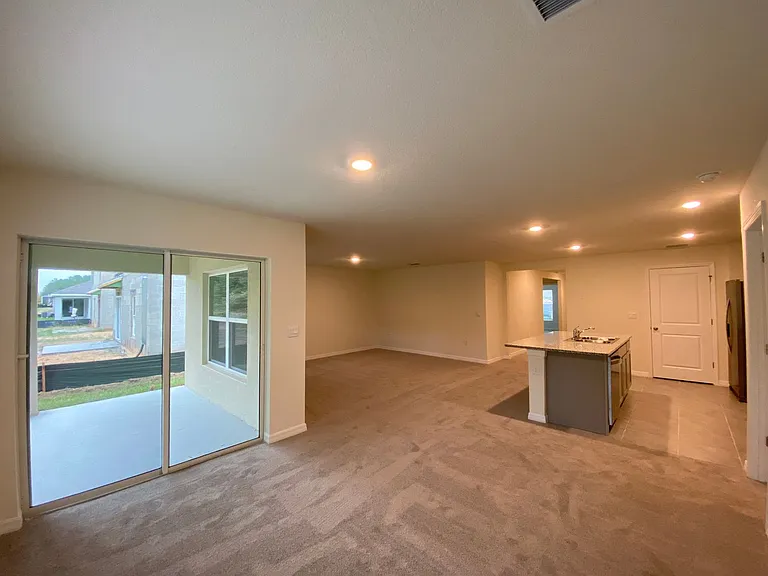 6461 SE 4th Ln — Photo 7