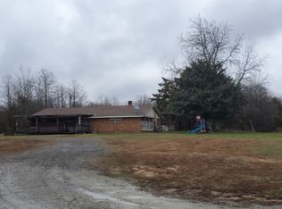 509 Daffodil Rd, Romance, AR 72136