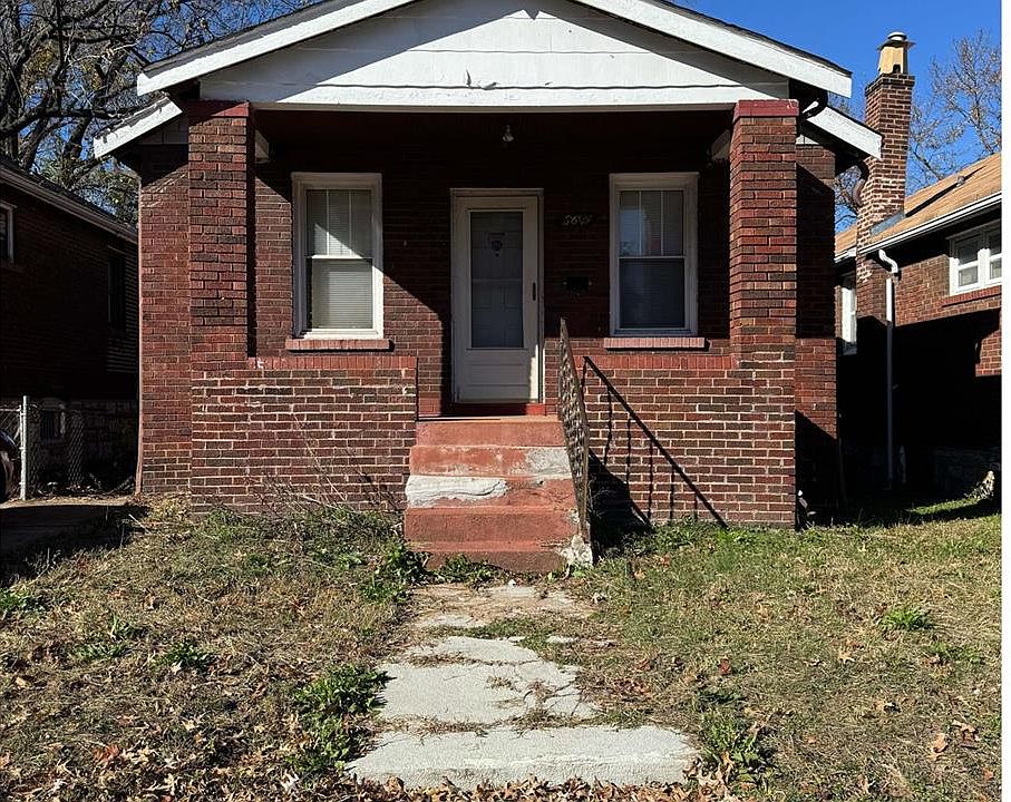 1st image of 5641 Park Ln