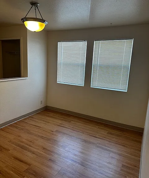 1415 E South St — Photo 10