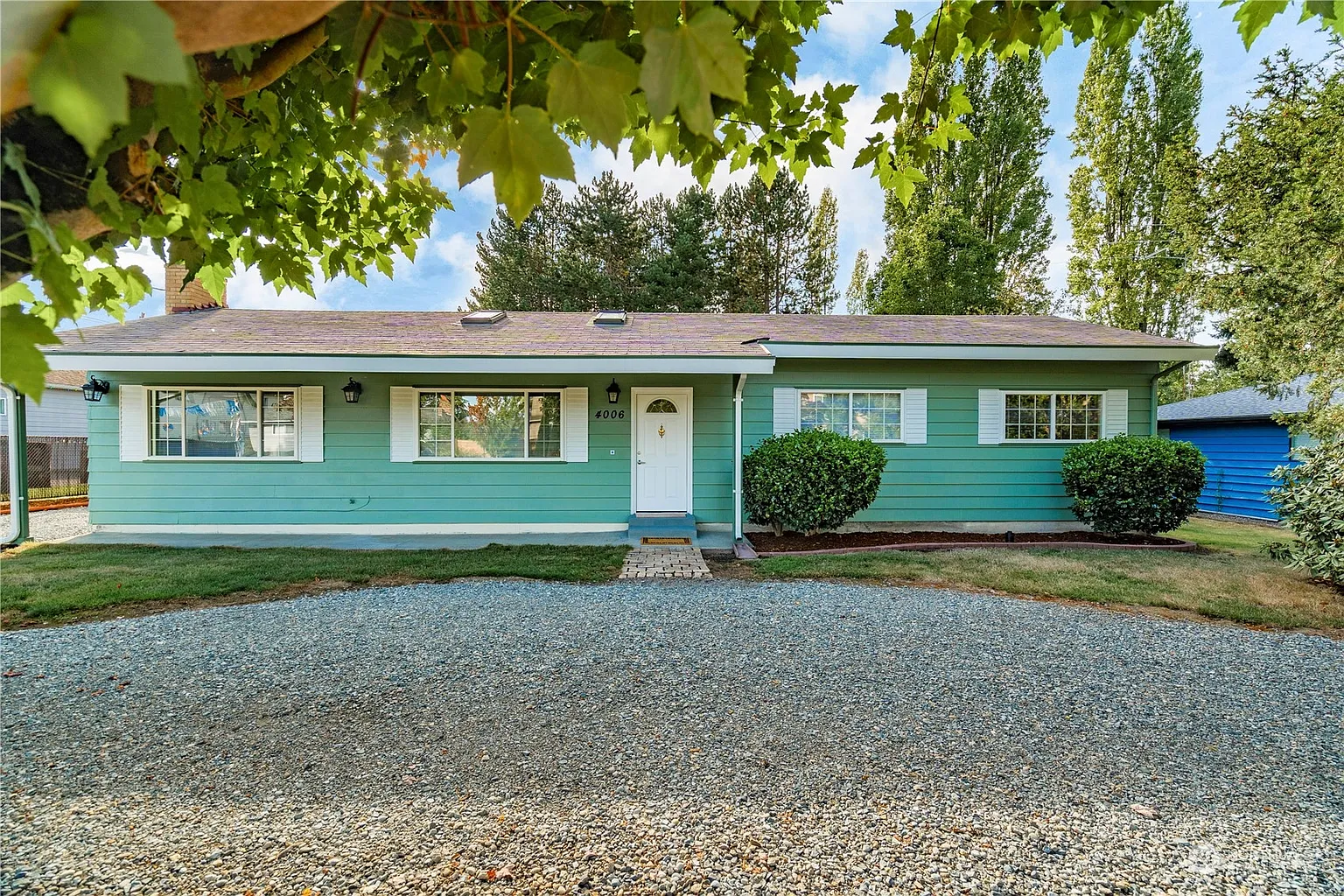 4006 49th Avenue NE photo 1