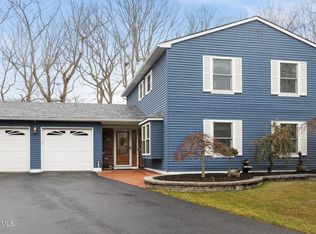 5 Liberty Court, Howell, NJ 07731