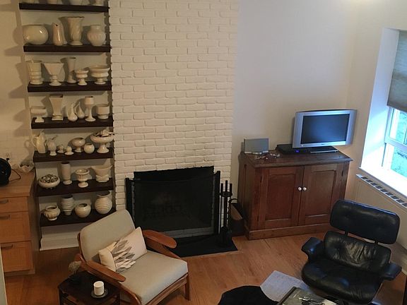 4th image of 325 W 19th St APT 2F