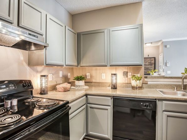 10 Kenley Way #17210