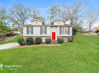 1157 Thompson Rd, Alabaster, AL 35007