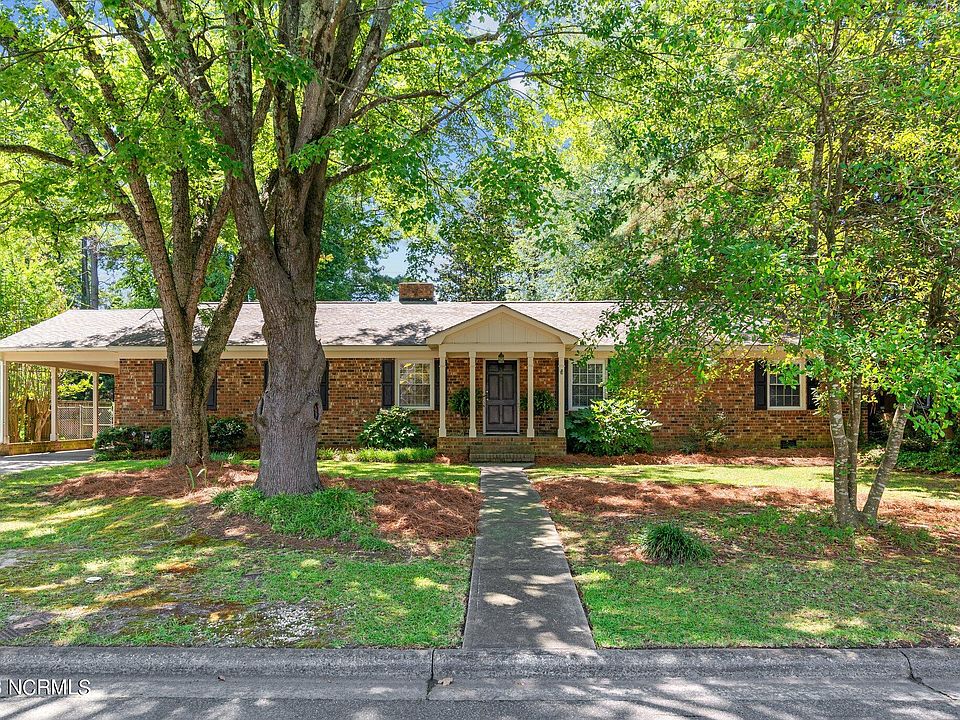 1st image of 1206 Oakview Drive