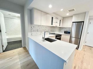 555 Waverly Ave #2E, Brooklyn, NY 11238