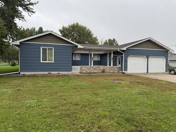1206 12th Ave, Manson, IA 50563