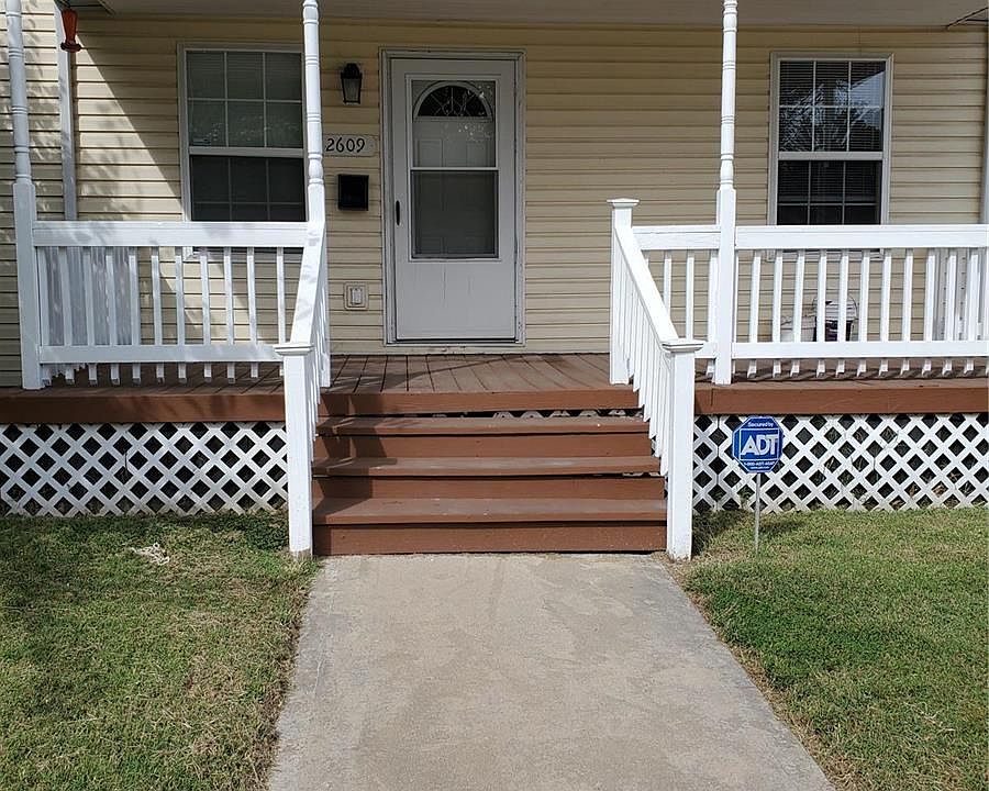 1st image of 2609 Hodges Ave