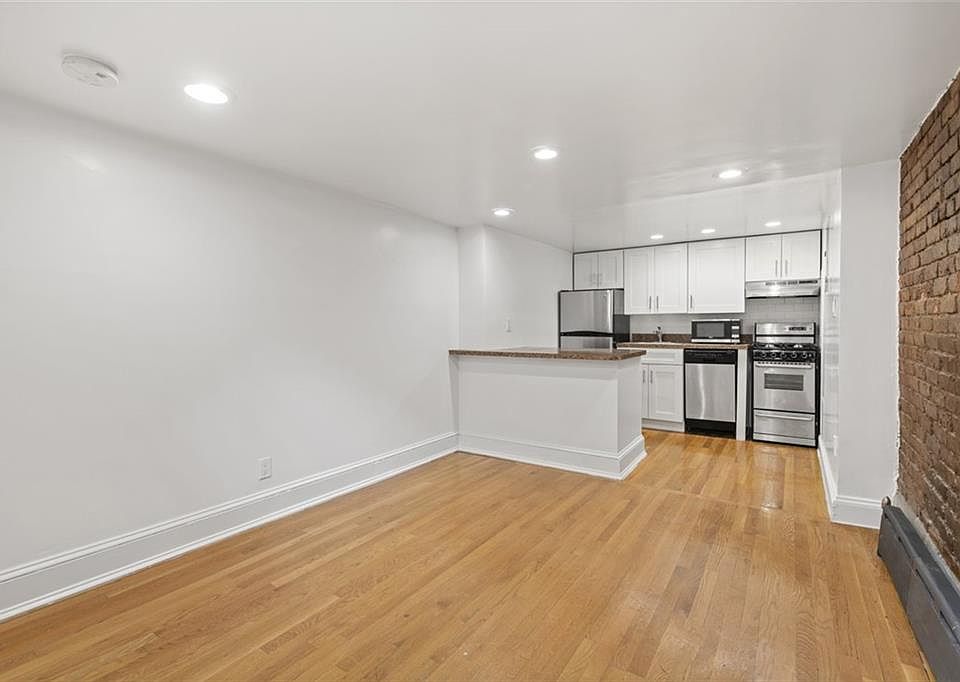 1st image of 137 E 27th St #A